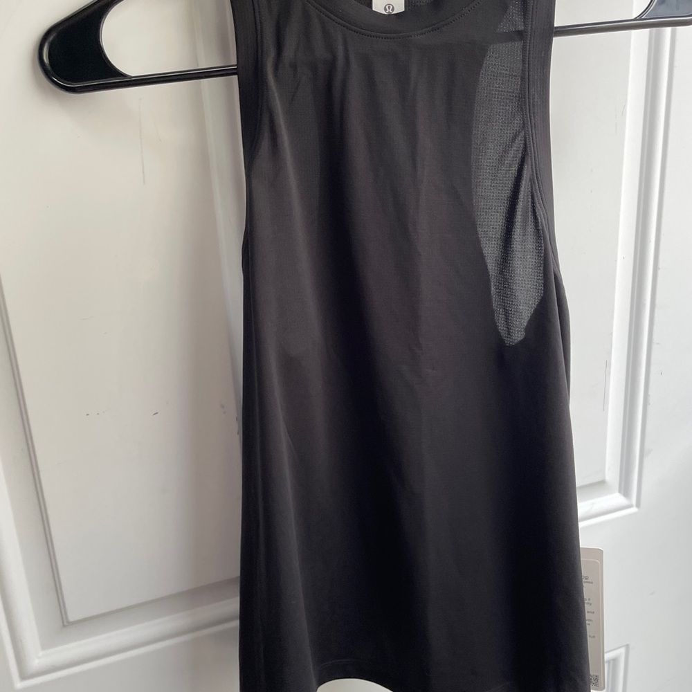 lululemon ultralight hip-length tank top, nwt, size 4